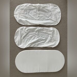 Snoo, mattress & 2 sheets